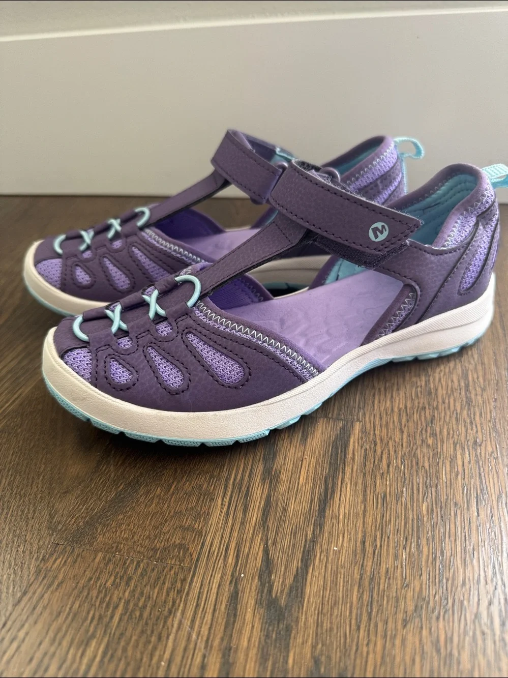 Merrell hydro lily closed toe water sandals girls size 3 new without tag